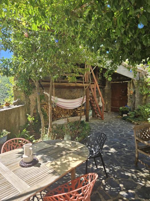 Perched Nest in Cevennes Mountains, relaxing place