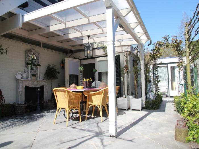 Studio near Heiloo Woods and Egmond Beach