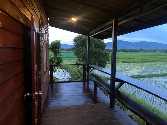 Baan PhuriChaya Doi Saket Chiang Mai Peaceful Stay with Mountain and Rice Field View