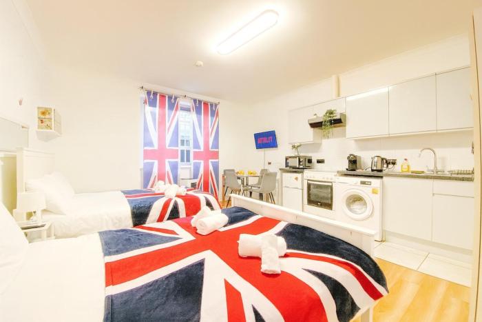 Central London 1 Apartment