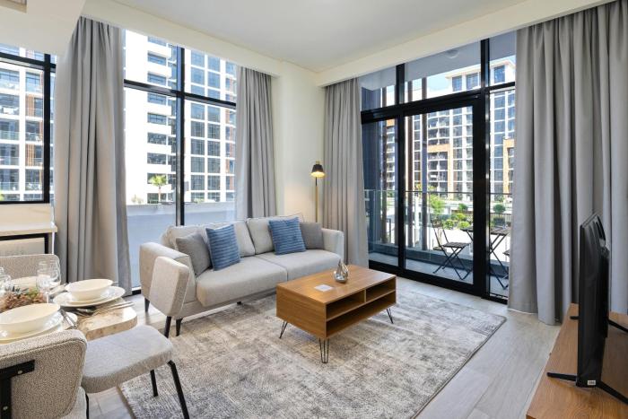 Upscale 1 Bedroom Apartment - Azizi Riviera 27 - Allsopp & Allsopp