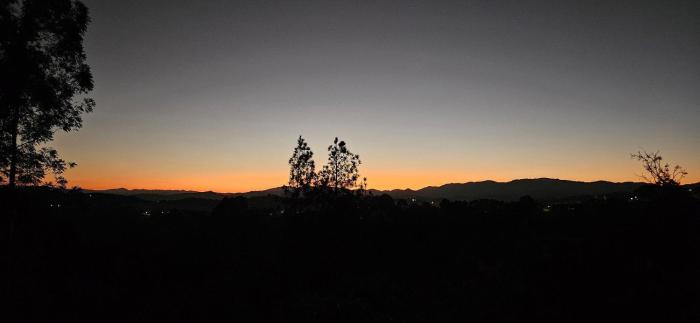 Refúgio Intenzo - acomodações na área urbana de Cunha com muita tranquilidade, natureza e estilo.