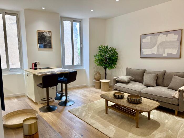 Lumière by Connexion