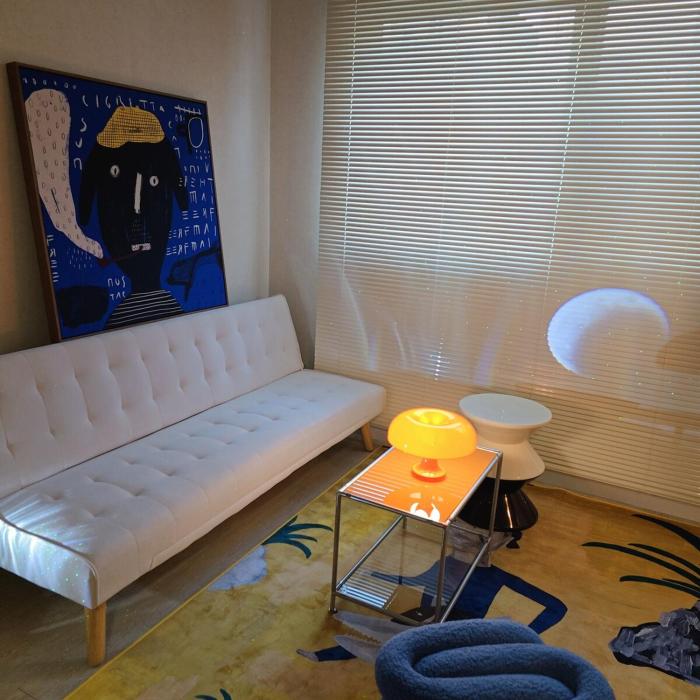 newly built with elevator near Hongdae Mangwon in the super station area Onul