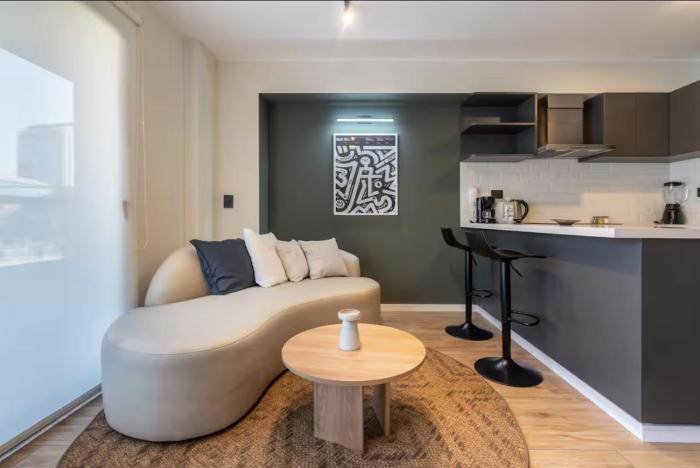 Canaval y Moreyra by Geko