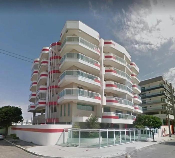 Ótimo Apartamento no Braga, Rua Ômar Fontoura 1580 em Cabo Frio RJ