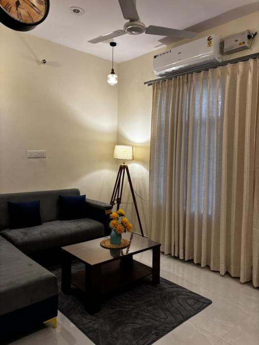 Bliss & Bloom 2BHK Independent Apartment At Jaipurs Mecca