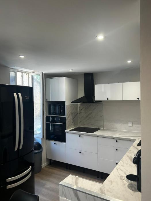 New 5 bedroom apartment on Collobrieres