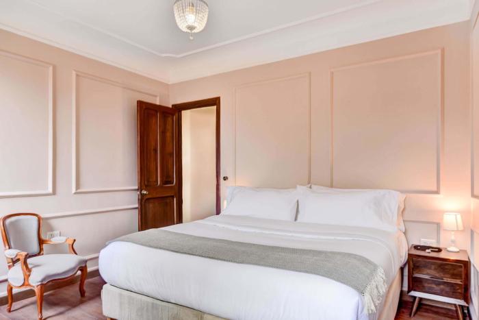 Chic 4BR Getaway in Vibrant La Candelaria