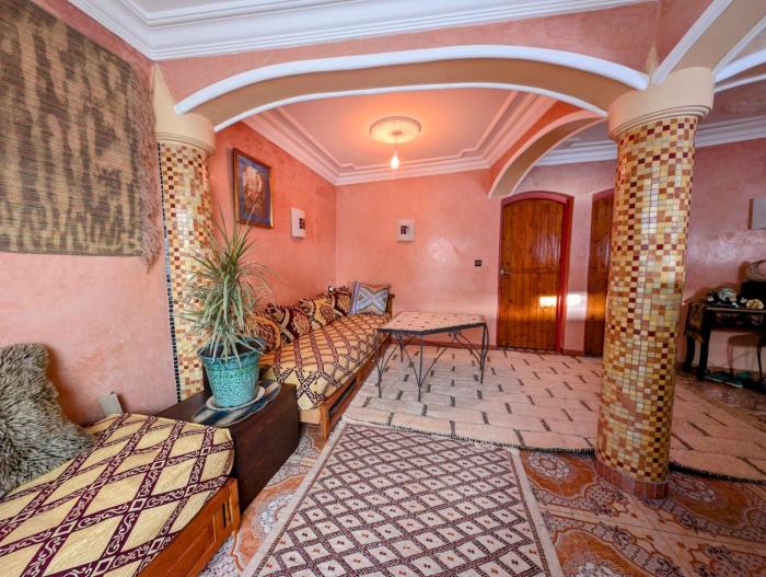 Oasis urbaine avec terrasses panoramique sur le toit