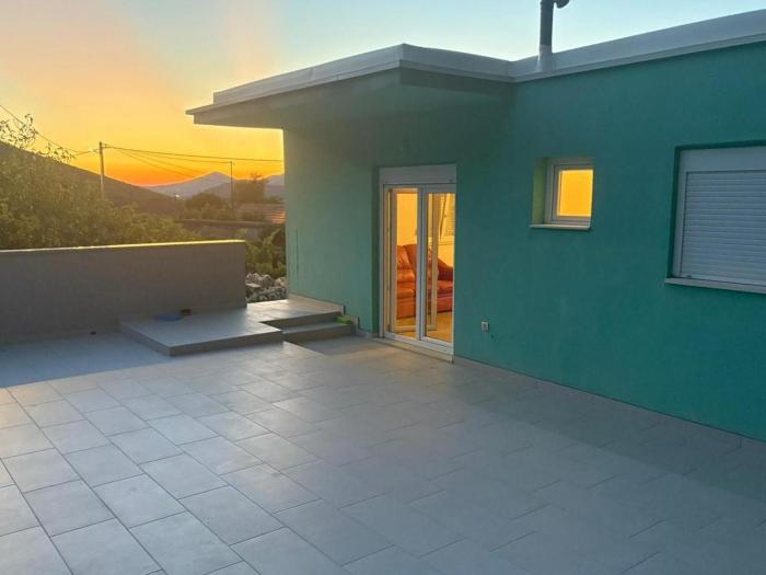 Holiday house with a parking space Primorski Dolac, Zagora - 23544