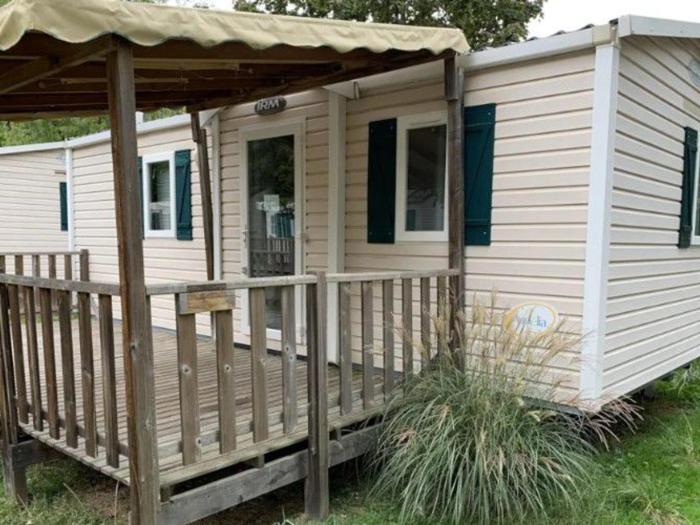 Mobil-home 5 pers avec terrasse à Argences-en-Aubrac - API-1-52-620