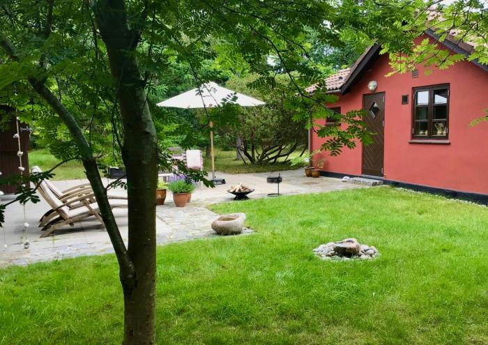 Lovely Summerhouse By Sejerø Bay