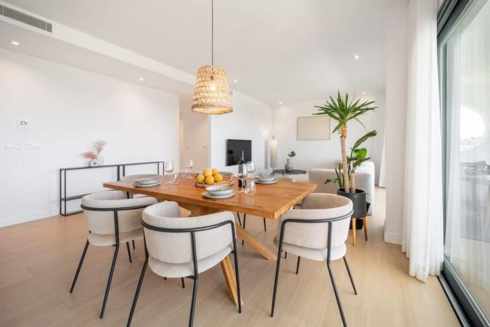 Domillion Sunrise 3bdr 2bath panoramic Gibraltar view