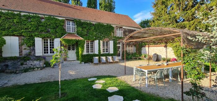 Large Family House Near Fontainebleau