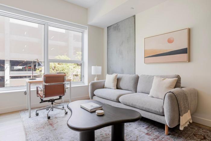 Blueground Hollywood rooftop pool nr Hollywood Bowl LAX-1400