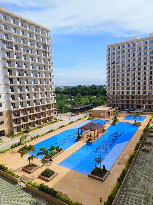 Studio w pool, mountain city view Mactan airport