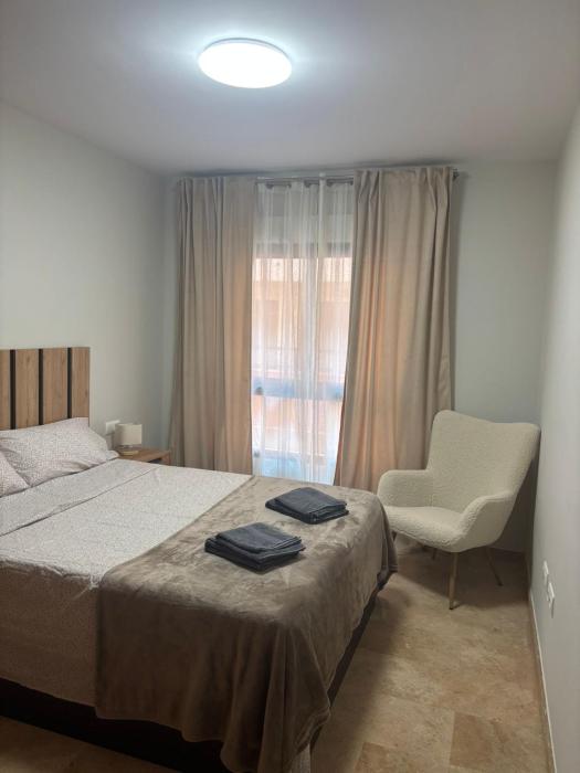 Pintor Llorens Apartment