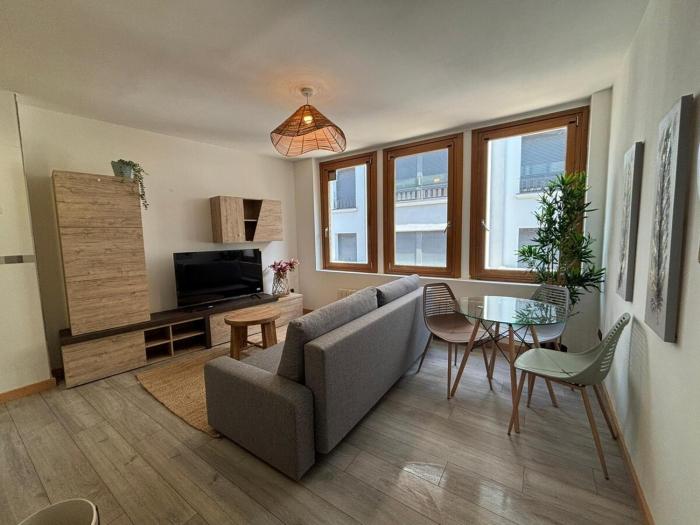 Atuairehome En la Plaza Mayor II Centro Histórico de Burgos con Parking Incluido