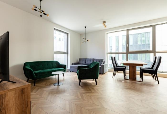 Marina Gdańsk City Centre Apartment by BookingHost