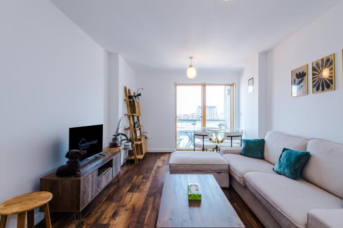Elegant 2BR City Flat near Northern Quarter