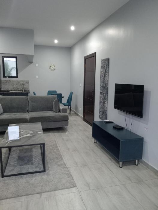 2br Appartment with Backup and Fast Wifi