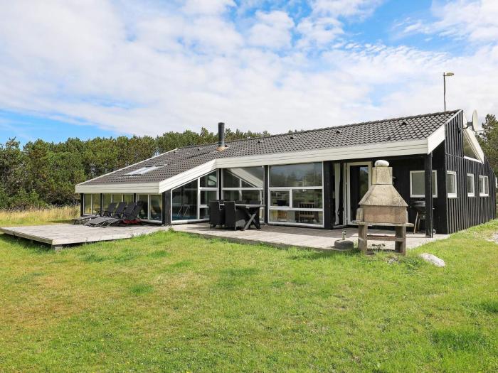 8 person holiday home in Løkken