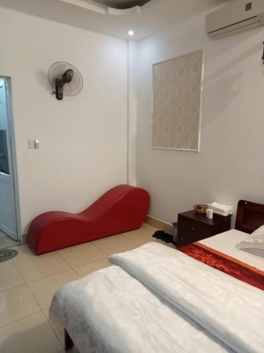 Khách sạn Á Đông