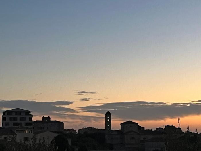 Duplex T3 neuf de 4 à 6 personnes 5 min à pied du centre et de la plage