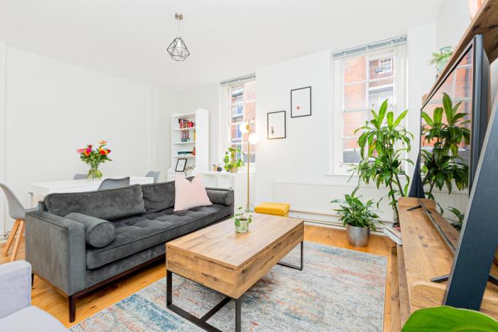 Spacious 2-Bedroom apartment - Downtown, 5 min walk to London Eye