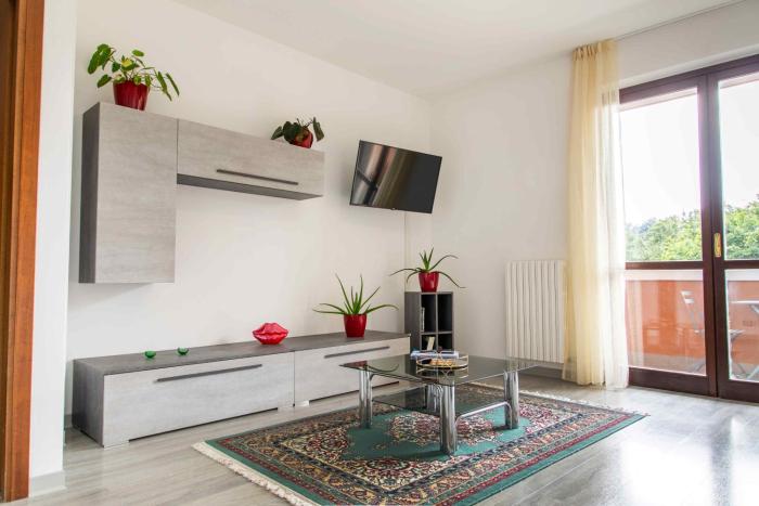 OASI MODERNO TRILOCALE DOPPI SERVIZI- Rho Fiera Milano- Malpensa