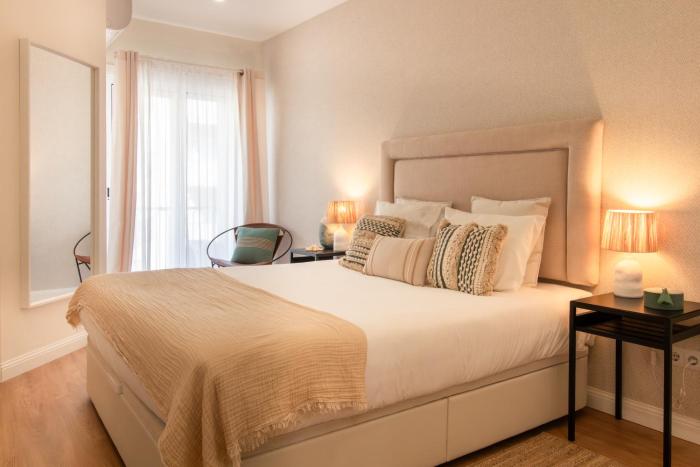 Sea la Vie by LovelyStay