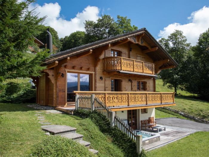 Chalet Chalet Nirvana by Interhome