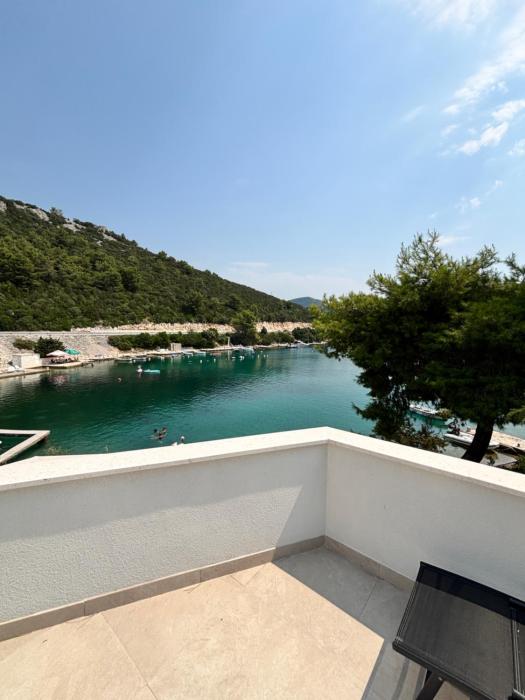 Apartment Marevic