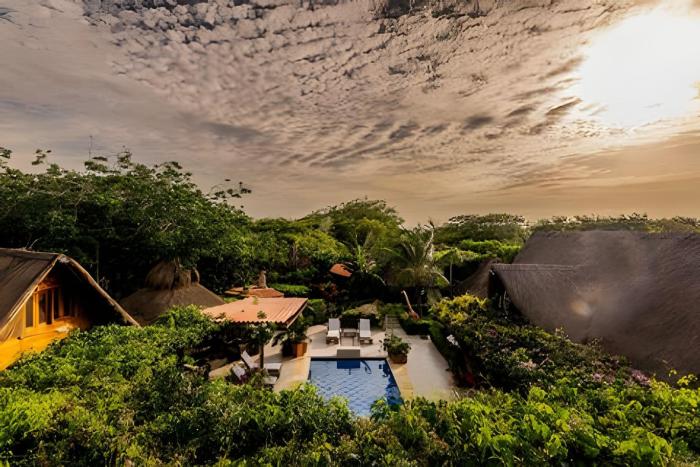 Tita Tati Disconnect near Cartagena