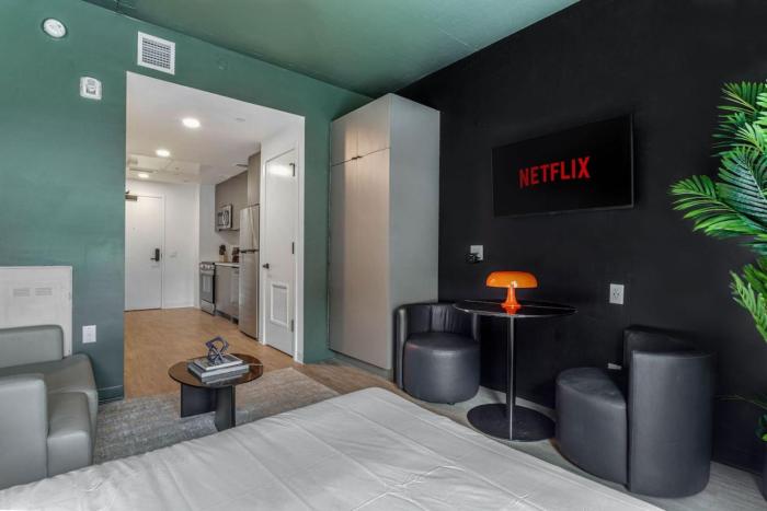 Cozy Ybor Studio | Free Parking | Near DT!