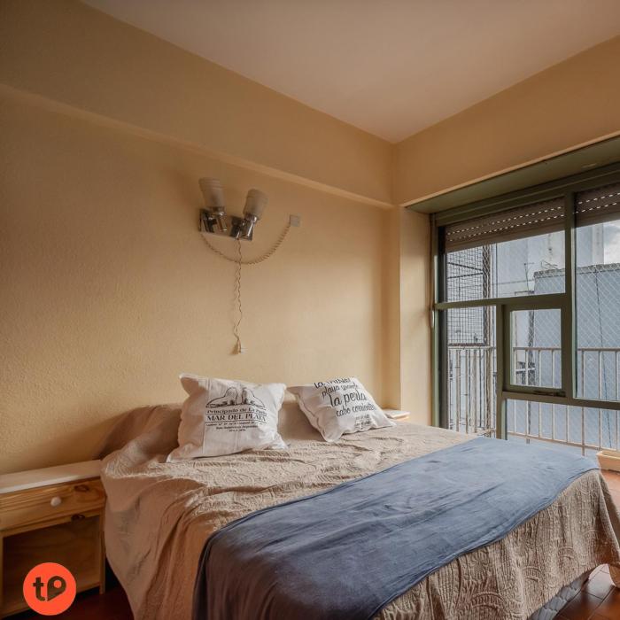 Excelente ubicación en zona Güemes, luminoso monoambiente