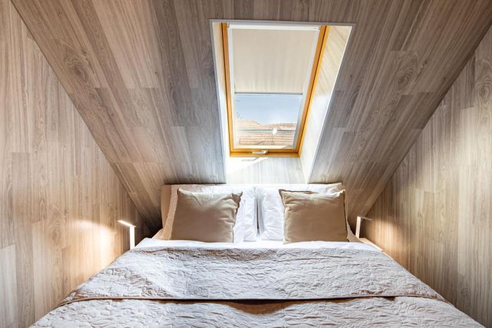 Very Comfy - Relaxing Sleep - AirCon