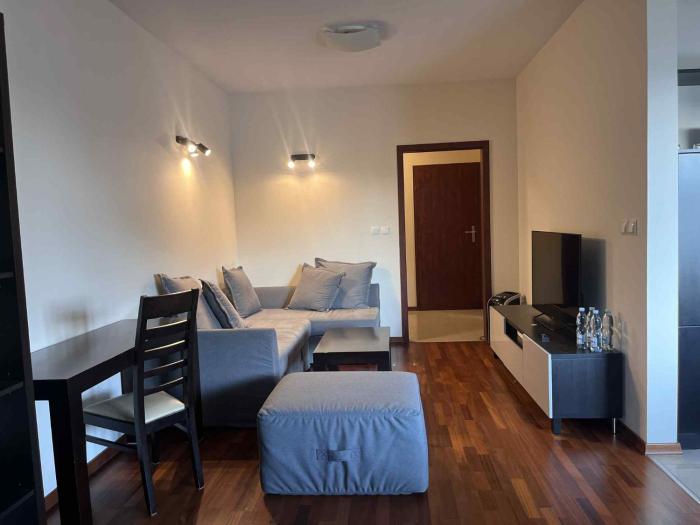 Dreaming & Silent City Apartment with Balcony & Parking