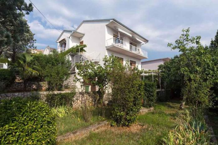 Apartments in Dramalj 43208