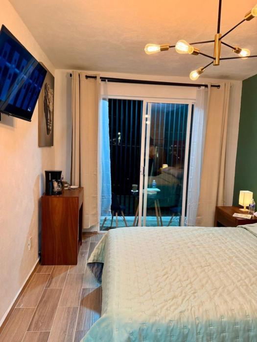 Alojamiento independiente con terraza