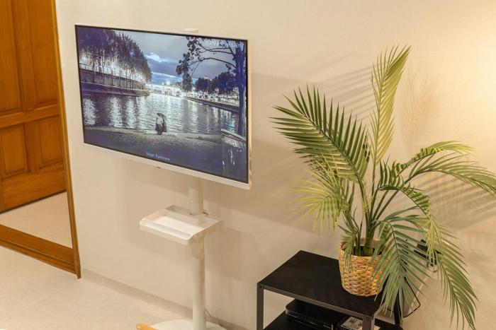 무료 주차, 최대7인 , 서울역 도보, 유명 관광지 이동 편리, 공항 철도, 넓고 청결한 숙소