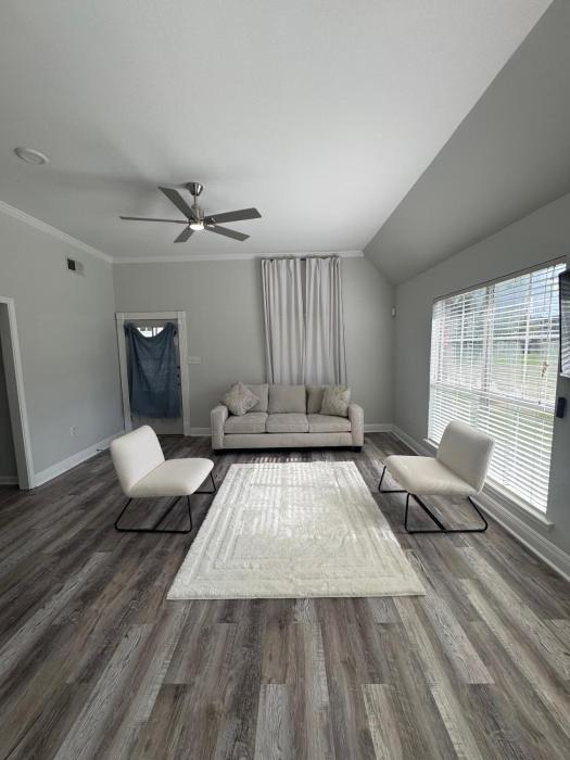 Prairieville Retreat 3-bedroom house