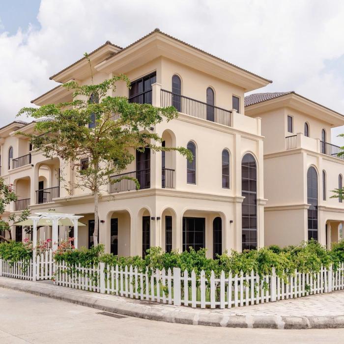 Bai Truong CEO Villas