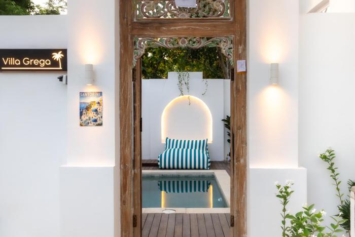 Villa Grega Mykonos, 2Br walking to Padang Padang beach Uluwatu