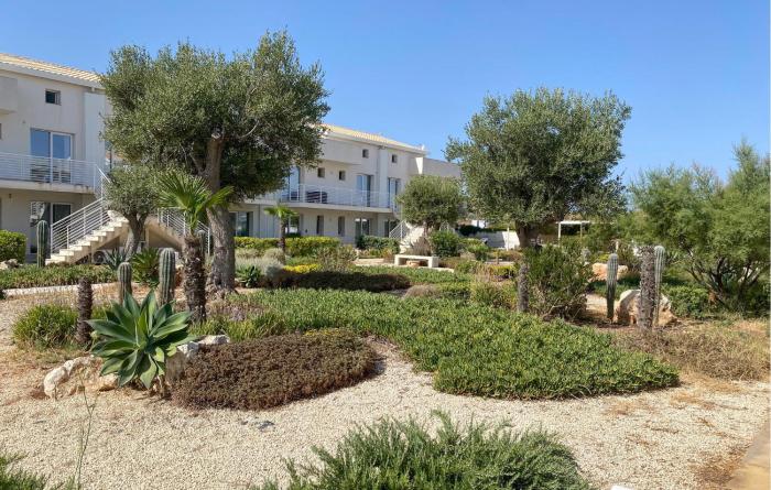 Nice Apartment In Marzamemi With House Sea View