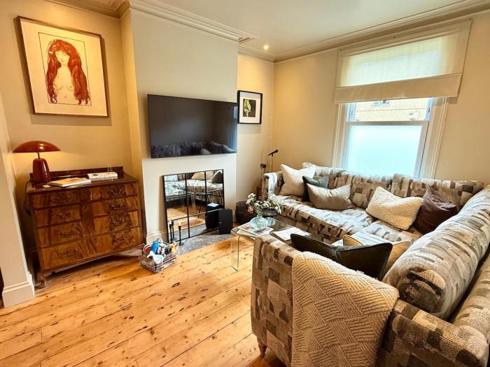 Ultra Modern Central City House