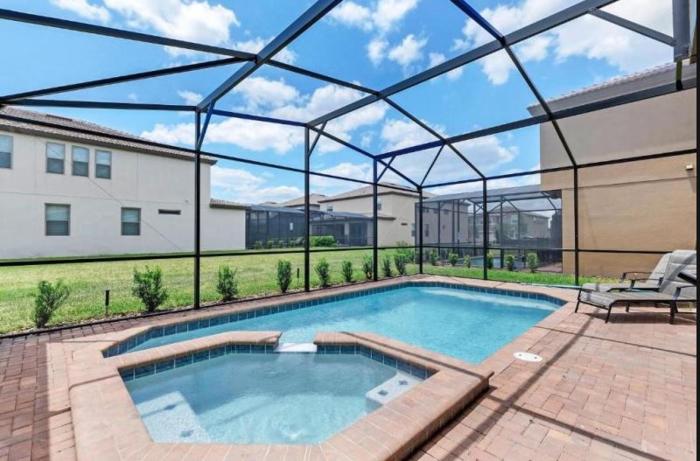 597-Beautiful West Facing Villa with Private Pool and Spa near to Disney on Resort