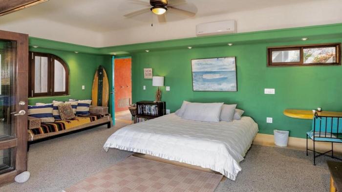 Las Olas Litibú Oceanfront Suite