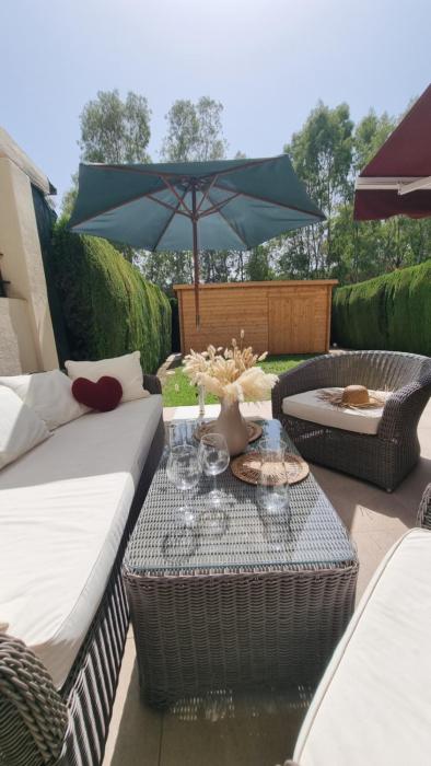 3-bedrooms HOUSE with private sunny garden and community pool in Nueva Andalucia near Puerto Banús